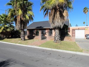 4 Bed House in Rustdal