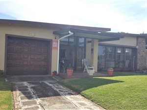 2 Bed House in Sea Park