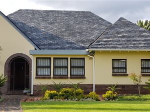 3 Bed House in Emmarentia