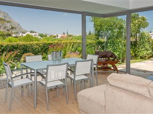 5 Bed House in Fernkloof Estate