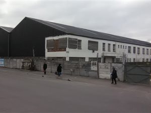 2800 m² Commercial space in Philippi