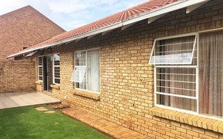 3 Bedroom Cluster in Greenhills