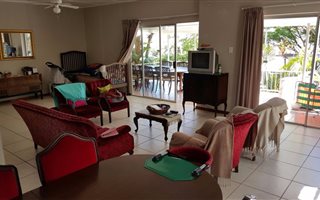 4 Bedroom House in Vanderkloof