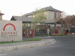 2 Bed Apartment in Lonehill