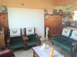 4 Bed House in Austerville