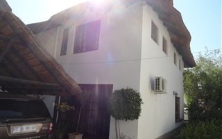5 Bedroom Cluster in Klippoortje