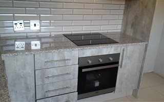 3 Bedroom Apartment in Strubenvale