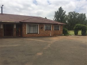 8.1 ha Farm in Valley Settlements AH