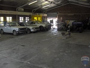 900 m² Commercial space in Onverwacht