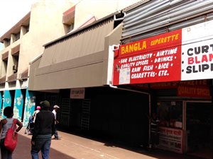325 m² Retail Space in Mitchells Plain Central