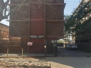 3 Bed Apartment in Pretoria West