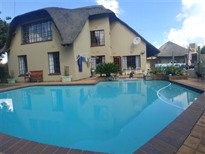 5 Bed House in Verwoerdpark