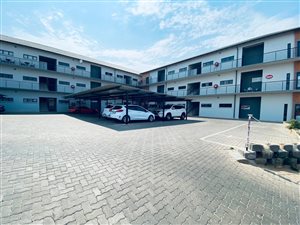 170 m² Commercial space in Hazeldean (Silverlakes Surroundings)