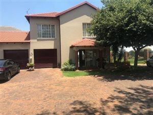 3 Bed Townhouse in Elandspark