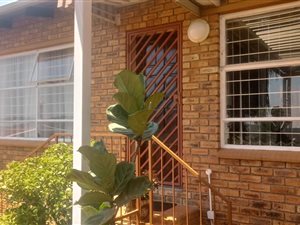 2 Bed Apartment in Noordheuwel