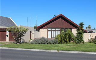 3 Bedroom House in Monte Vista