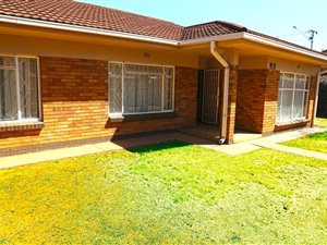 3 Bed House in Quellerie Park