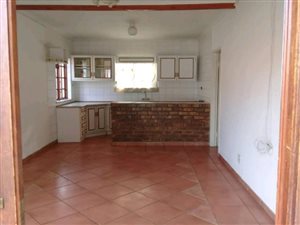 1 Bedroom Garden Cottage in Mondeor