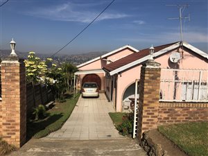 4 Bed House in Ashdown
