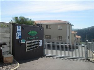 2 Bed Flat in Reservoir Hills