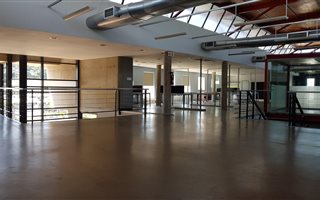 1951 m² Commercial space in Riverhorse Valley