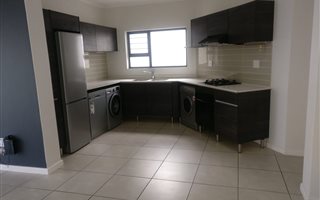 3 Bedroom Apartment in Modderfontein