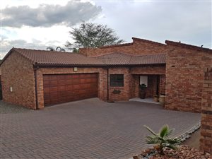 3 Bed Cluster in North Riding