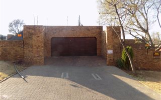 5 Bedroom House in Mulbarton