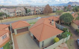 3 Bedroom House in Melodie