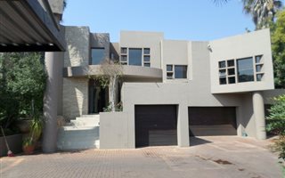 900 m² Office Space in Bedfordview