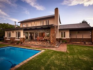 3 Bedroom House in Carlswald North Estate
