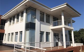 171 m² Commercial space in La Lucia