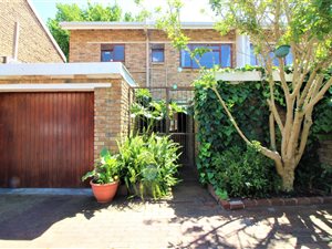 3 Bed House in Paarl