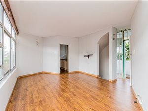2 Bed Apartment in Rondebosch