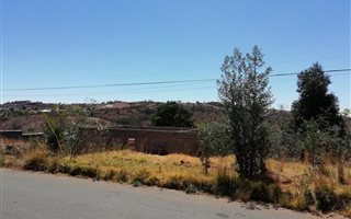2160 m² Land available in Rangeview