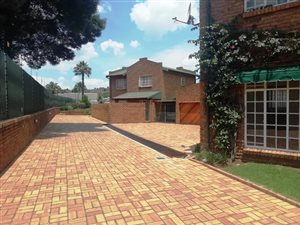 4 Bed Cluster in Bassonia