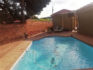 5 Bed House in Diepkloof