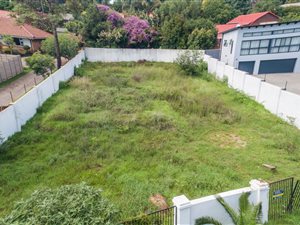 1044 m² Land available in Oriel