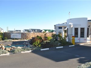326 m² Land available in Westcliff