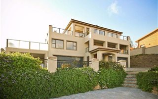 5 Bedroom House in Heldervue
