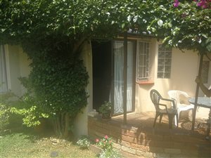 1 Bed Garden Cottage in Suideroord