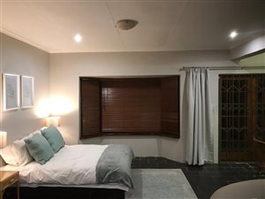 Bachelor apartment in President Park