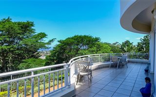 4 Bedroom Apartment in La Lucia