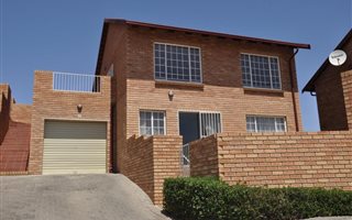 2 Bedroom Apartment in The Reeds