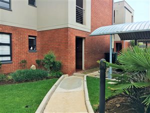 2 Bed Apartment in Sebenza