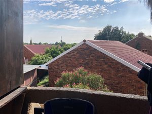 2 Bed Apartment in Pellissier