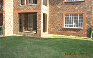 2 Bedroom Townhouse in Riversdale
