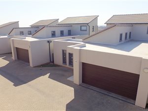 4 Bed House in Summerset