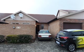 2 Bedroom Townhouse in Jansen Park