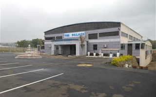 2000 m² Commercial space in Tongaat Central